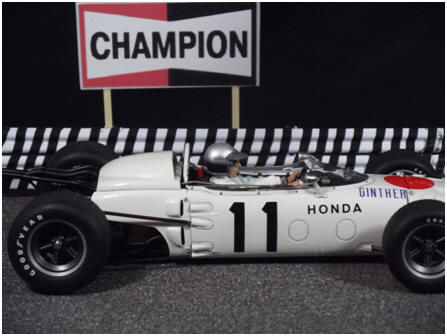 Honda RA272