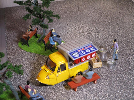 Motsu Yaki Wagon Daihatsu Trimobile